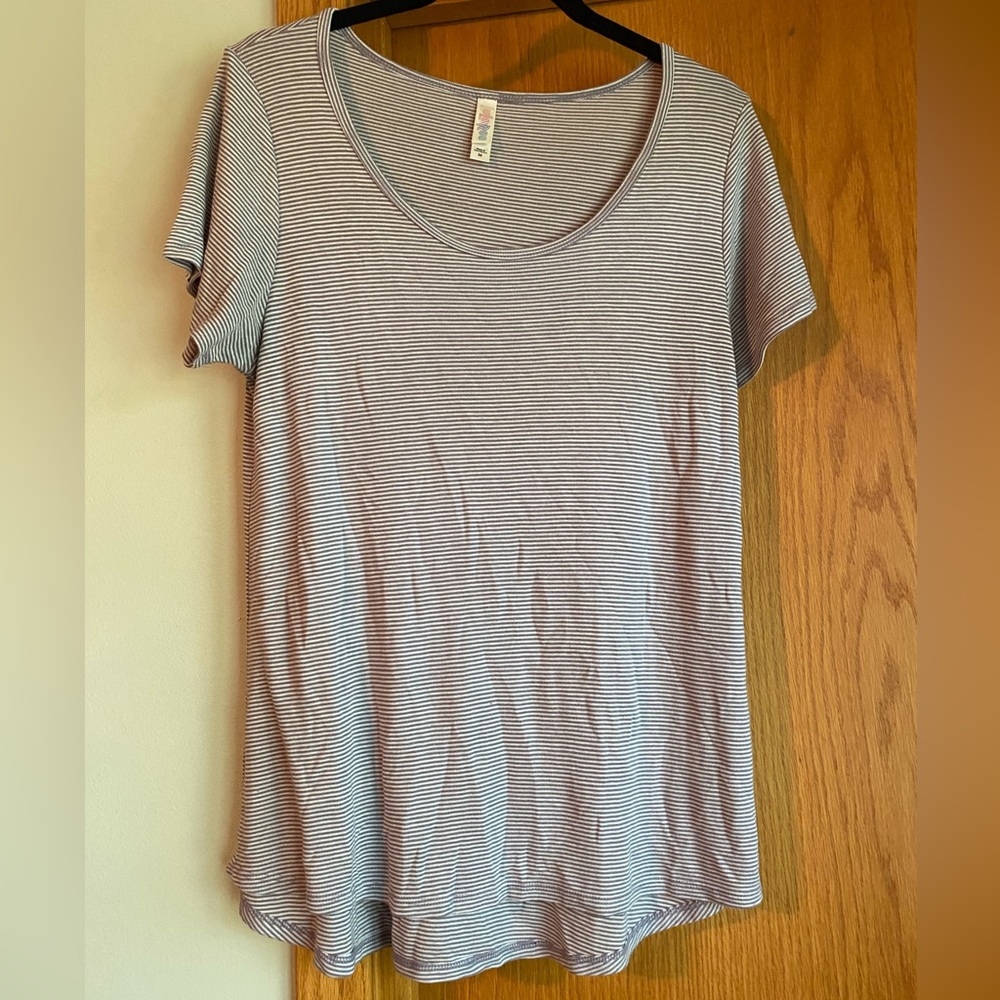 Purple striped Lularoe classic tee size medium